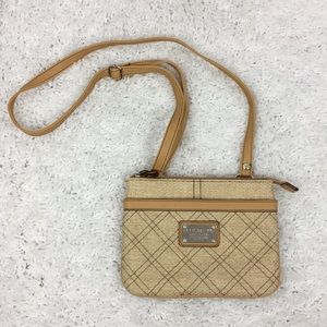 Relic Small Tan Purse Crossbody